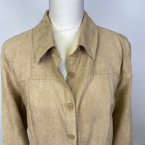 Croft & Barrow Tan Faux Suede Long Sleeve Button Down Collared Shirt - Picture 6 of 16